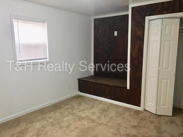 Pending Nice 4 Bedroom In Warren Township House For Rent In