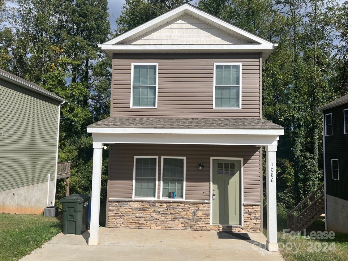 1086 20th St NE, Hickory, NC 28601 House Rental in Hickory, NC