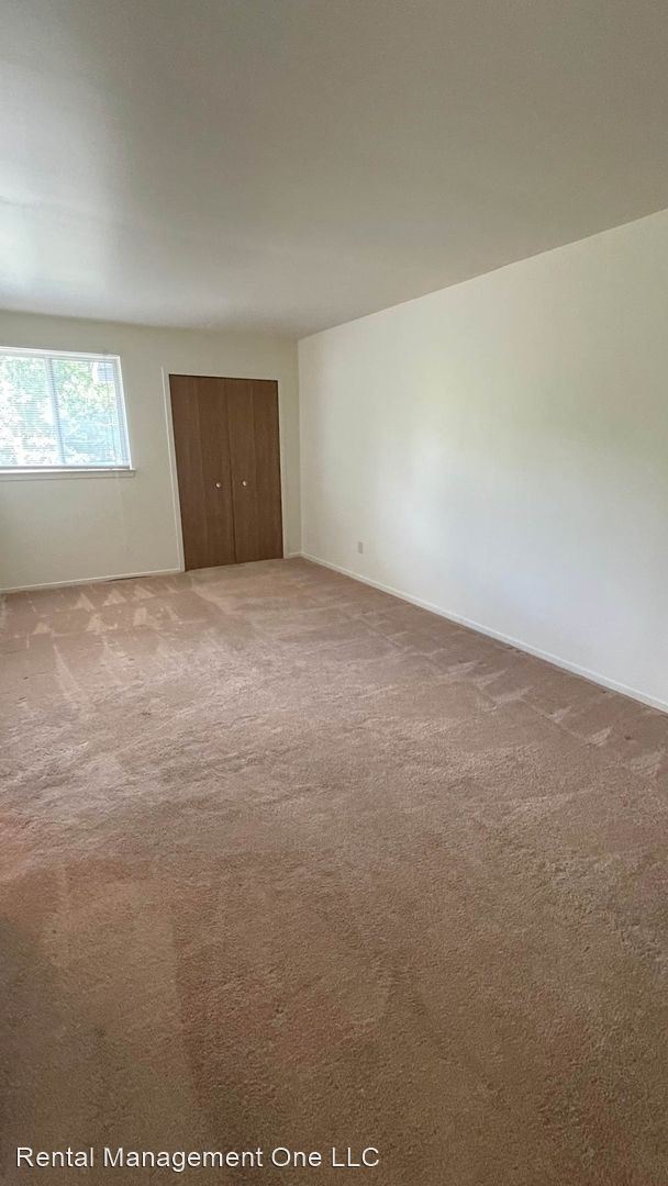 Foto del edificio - 2 br, 1.5 bath House - 995 Glengary