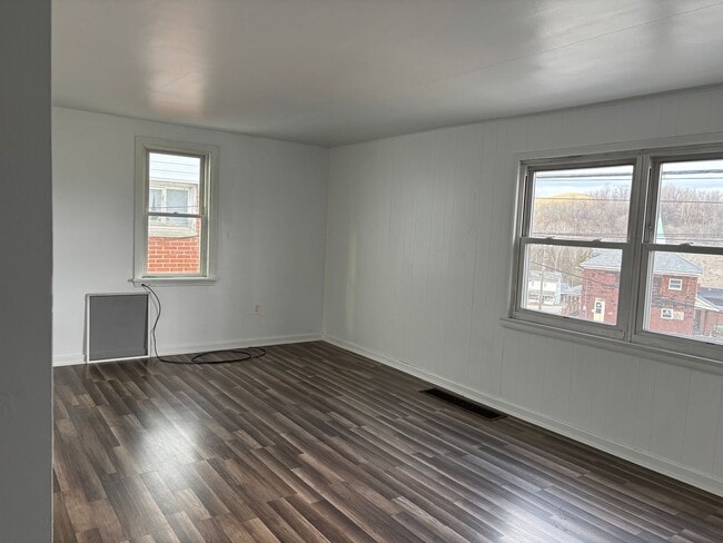 Photo - 104 Sewickley Ave Apartment