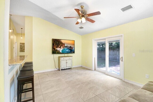 Foto del edificio - 1131 Dogwood Ave