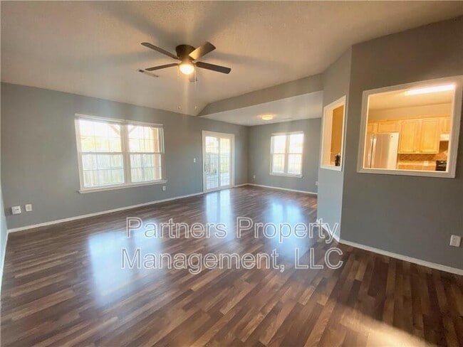 Foto del edificio - 2830 Riverside St