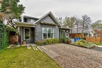 804 W Johanna St