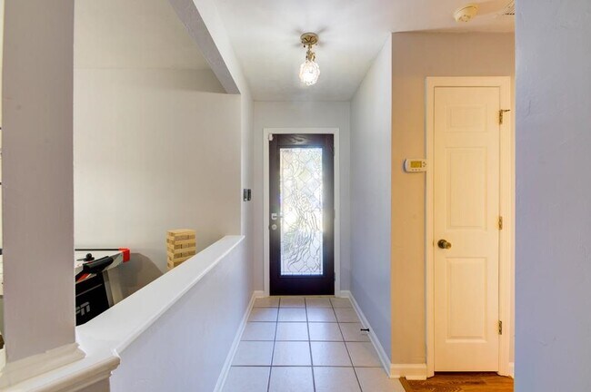 Building Photo - 2759 Whitmore Ct