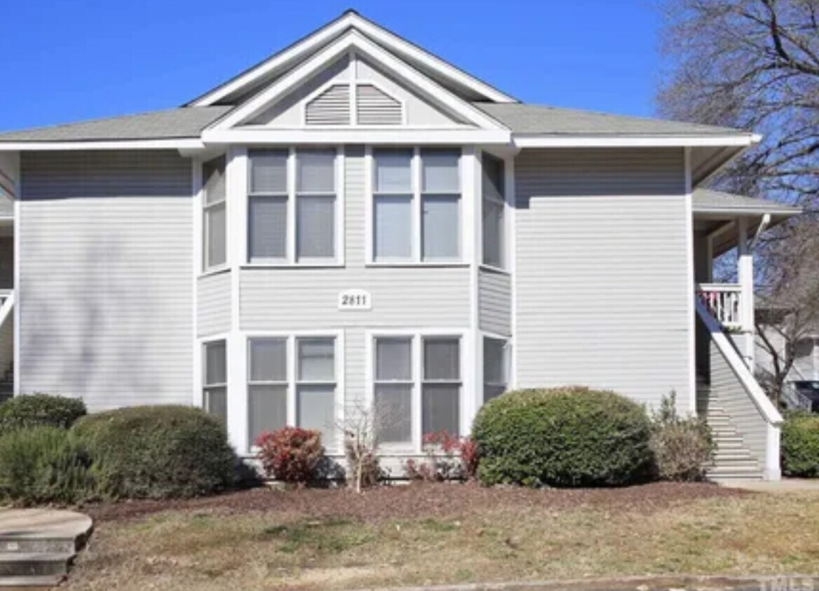 Foto principal - 2811 Edridge Ct
