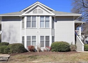 Building Photo - 2811 Edridge Ct