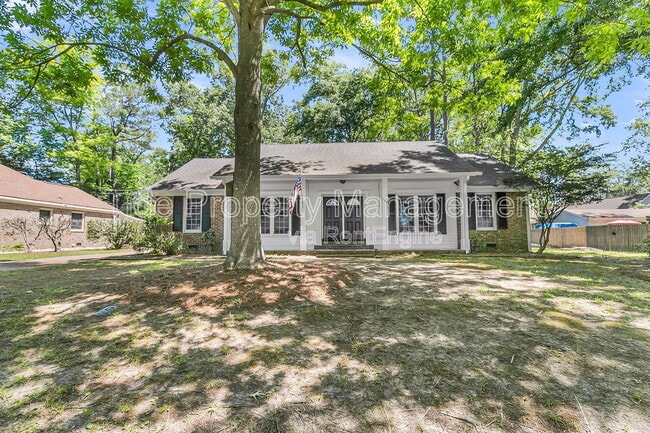 Building Photo - 109 Runnymede Ln
