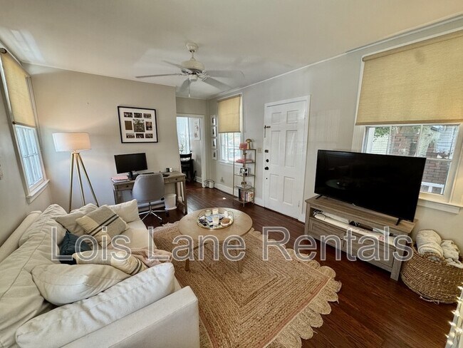 Foto del edificio - 68 1/2 Ashley Avenue