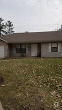 Building Photo - 418 Chris Dr