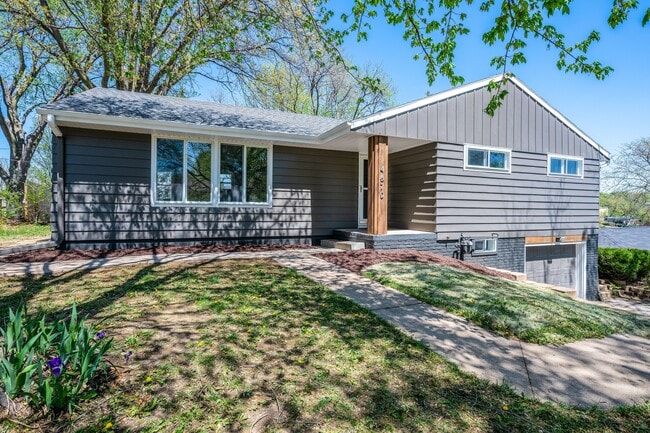 Photo - 4670 Frederick St House