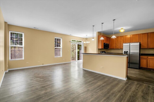 Foto del edificio - 4932 Montauk Dr
