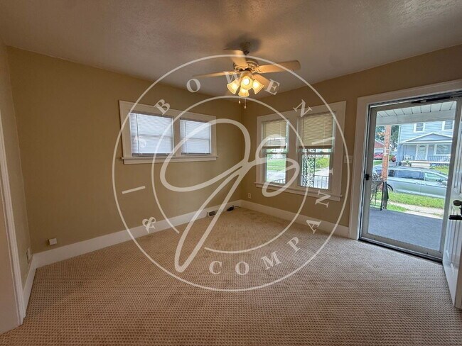 Foto del edificio - 1733 Loxley Rd
