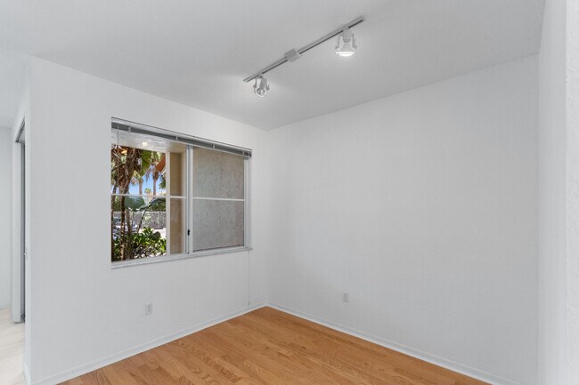 Foto del edificio - 11031 Legacy Blvd