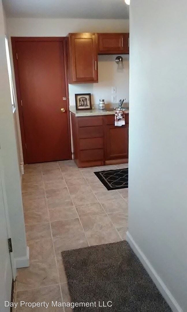 Foto del edificio - 2 br, 1 bath Apartment - 701 George St.