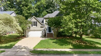 Building Photo - 115 Lonebrook Dr