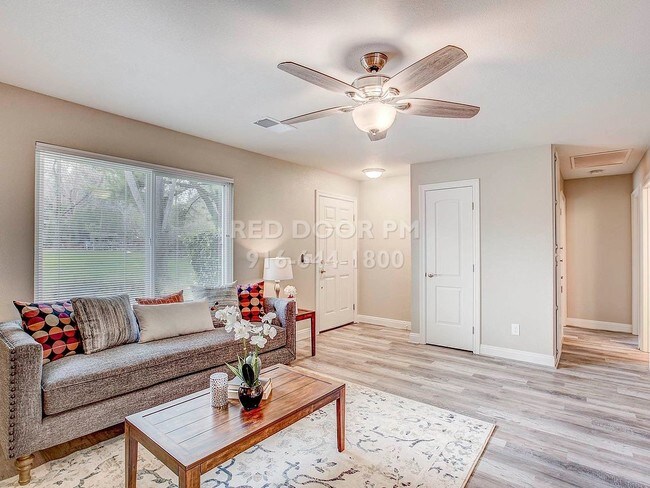 Building Photo - 3715 Galena Dr
