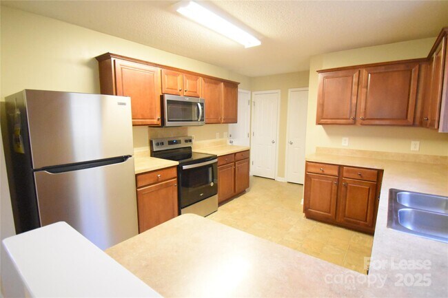 Foto del edificio - 7704 Aragorn Ln