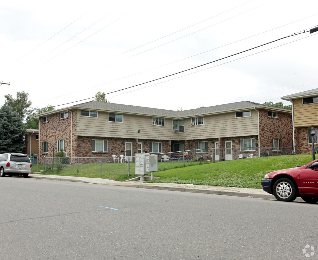 Building Photo - 5521 S Delaware St