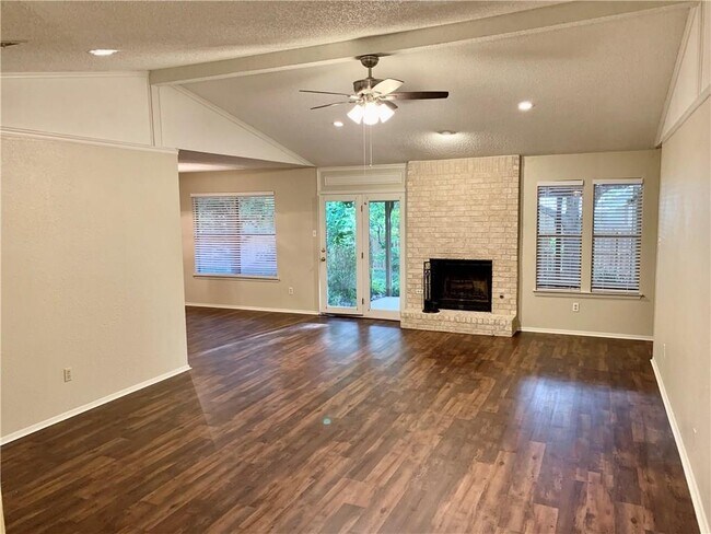 Building Photo - 5415 Badger Bend
