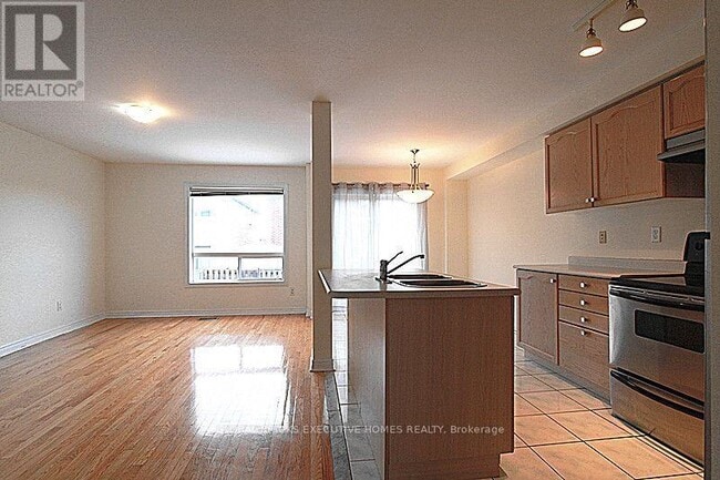 Building Photo - 4885 James Austin Dr