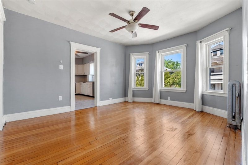 Primary Photo - 41 Medford St