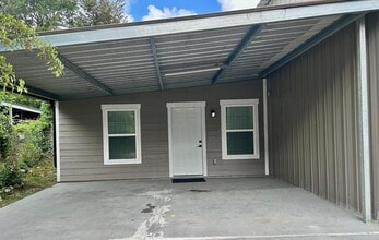 Building Photo - 134 Co Rd 743