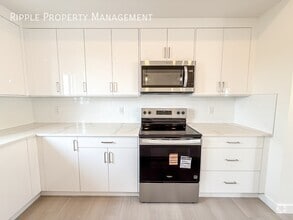Building Photo - 275 Sage Hill Dr NW