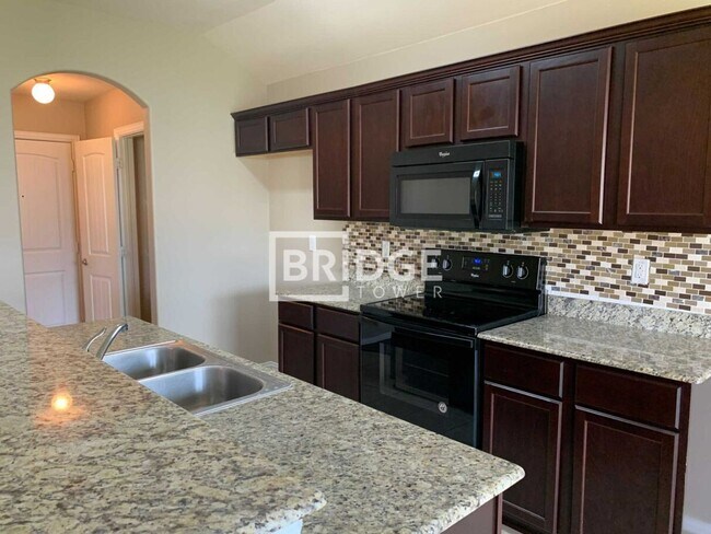 Foto del edificio - 1827 Willowbrook Dr
