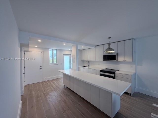 Building Photo - 3000 Marcos Dr