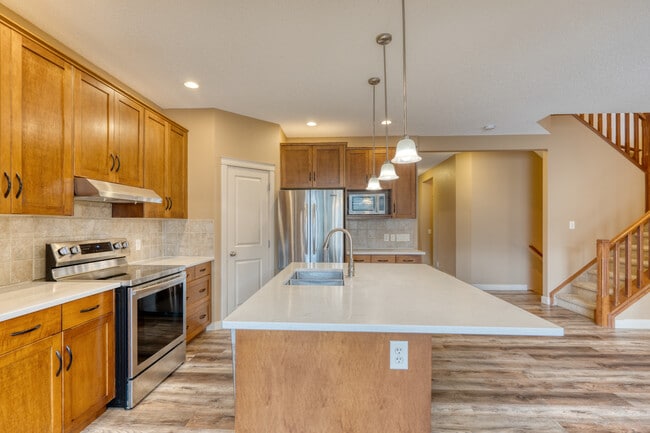 Building Photo - 11 Everoak Bay SW