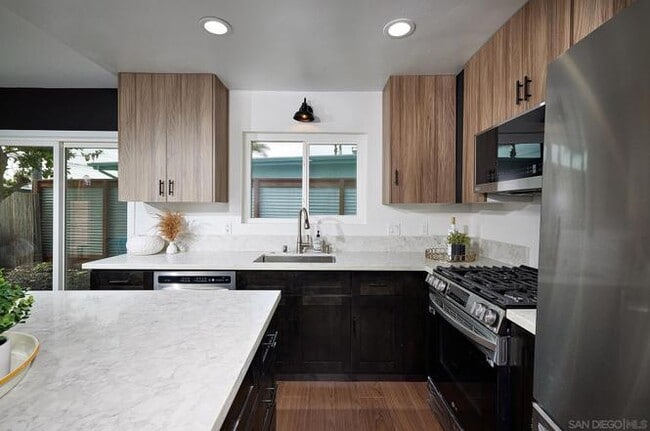 Building Photo - 1259 Orkney Ln