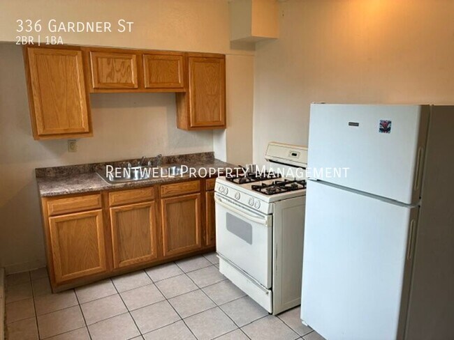 Foto del edificio - 336 Gardner St