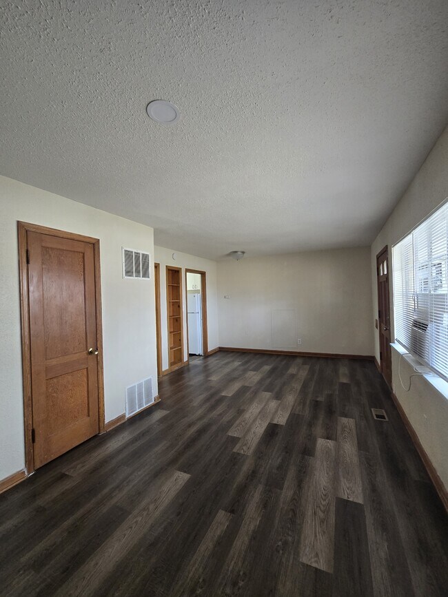 Foto del edificio - 722 S Hunter