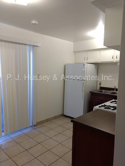 Building Photo - 1 BD 1 BA