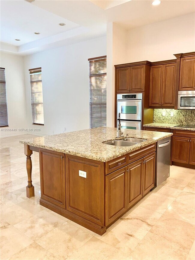 Foto del edificio - 12420 NW 81st St