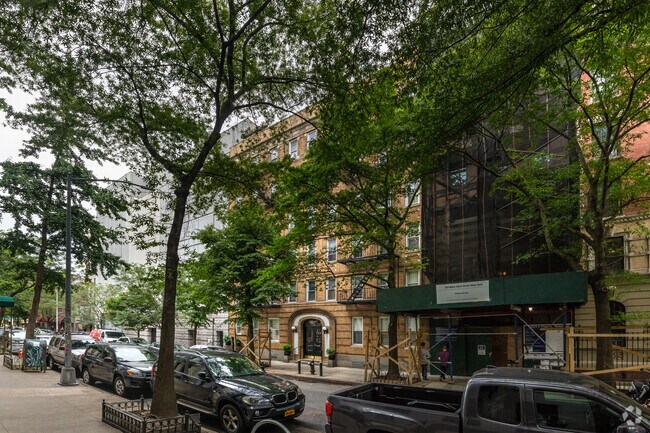 Foto del edificio - 261 W 22nd St