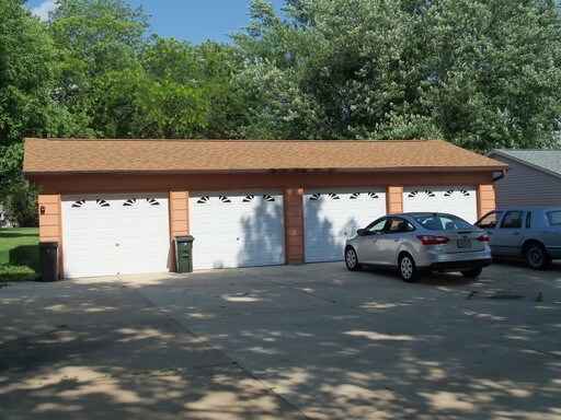 Building Photo - 306 Cedar Crest Dr