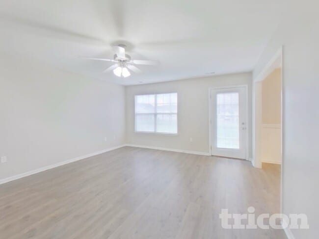 Building Photo - 1229 Grace Ct