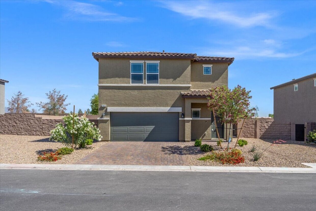 Foto principal - This beautiful new home is a real gem, eig...