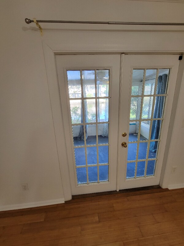 Foto del edificio - 3801 Crown Point Rd