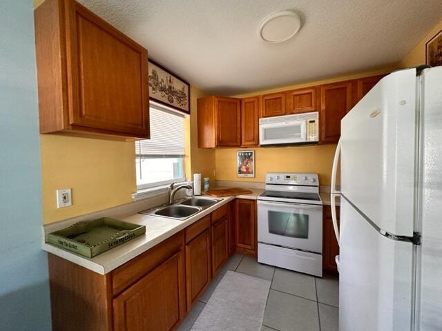 Building Photo - 1125 S Ocean Dr