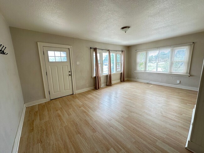 Foto del edificio - 1423 7th Ave