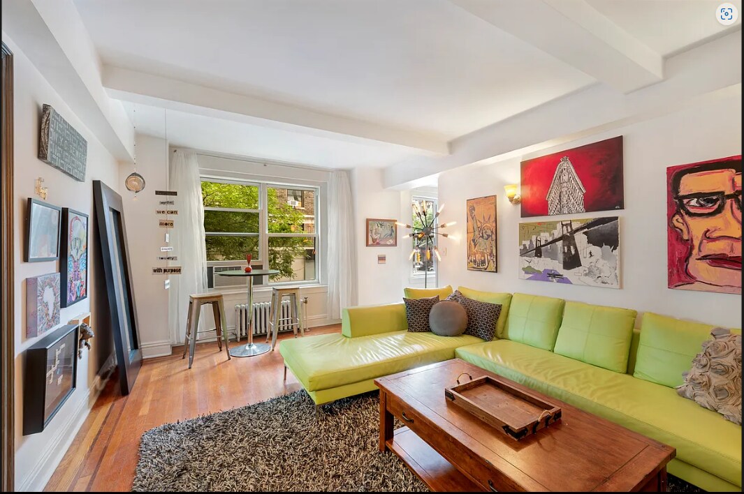 Primary Photo - 200 W 108th St