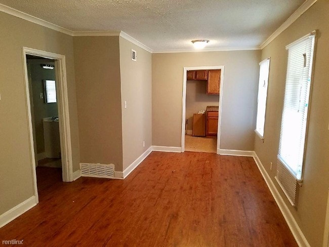 Building Photo - 2 br, 1 bath House - 673 S Greer St