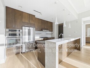 Building Photo - 7600 Landmark Way