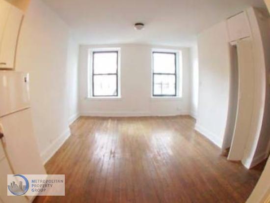 Primary Photo - 30 Greenwich Ave