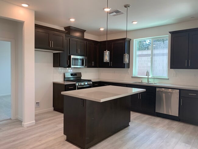 Building Photo - 872 Fruit Stand Cir