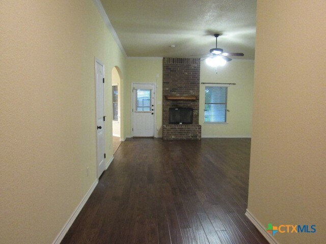 Building Photo - 1904 Mike Dr