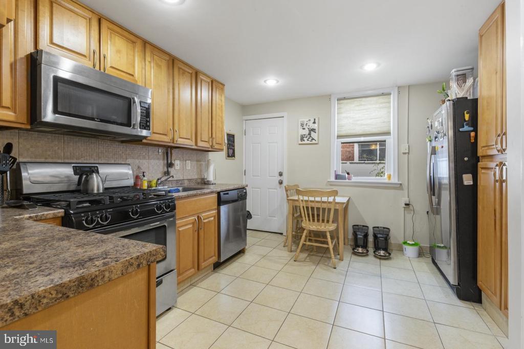 Foto principal - 2664 Webb St
