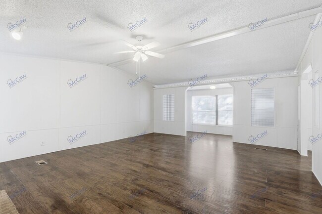 Foto del edificio - 13665 FM2331